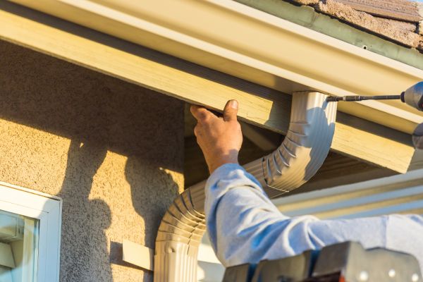 Aluminum Rain Gutter Service in Fayetteville
