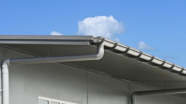 Eavestrough Service in Fayetteville